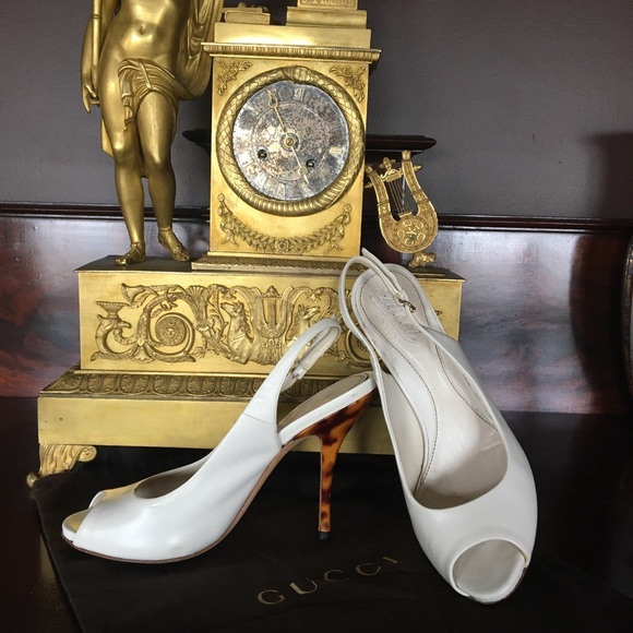 Authentic Gucci shoes - Picture 2 of 15